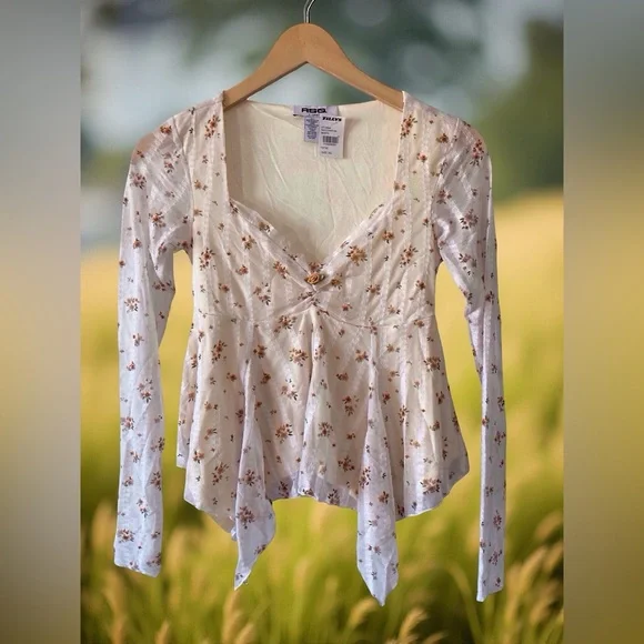 RSQ Floral Blouse XS Mustard – Cottagecore Juniors XS NWT Tilly’s - Picture 4 of 9
